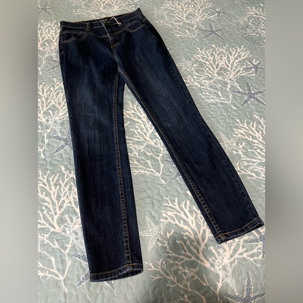 BDG Jeans Adult size 28” by 27.5”